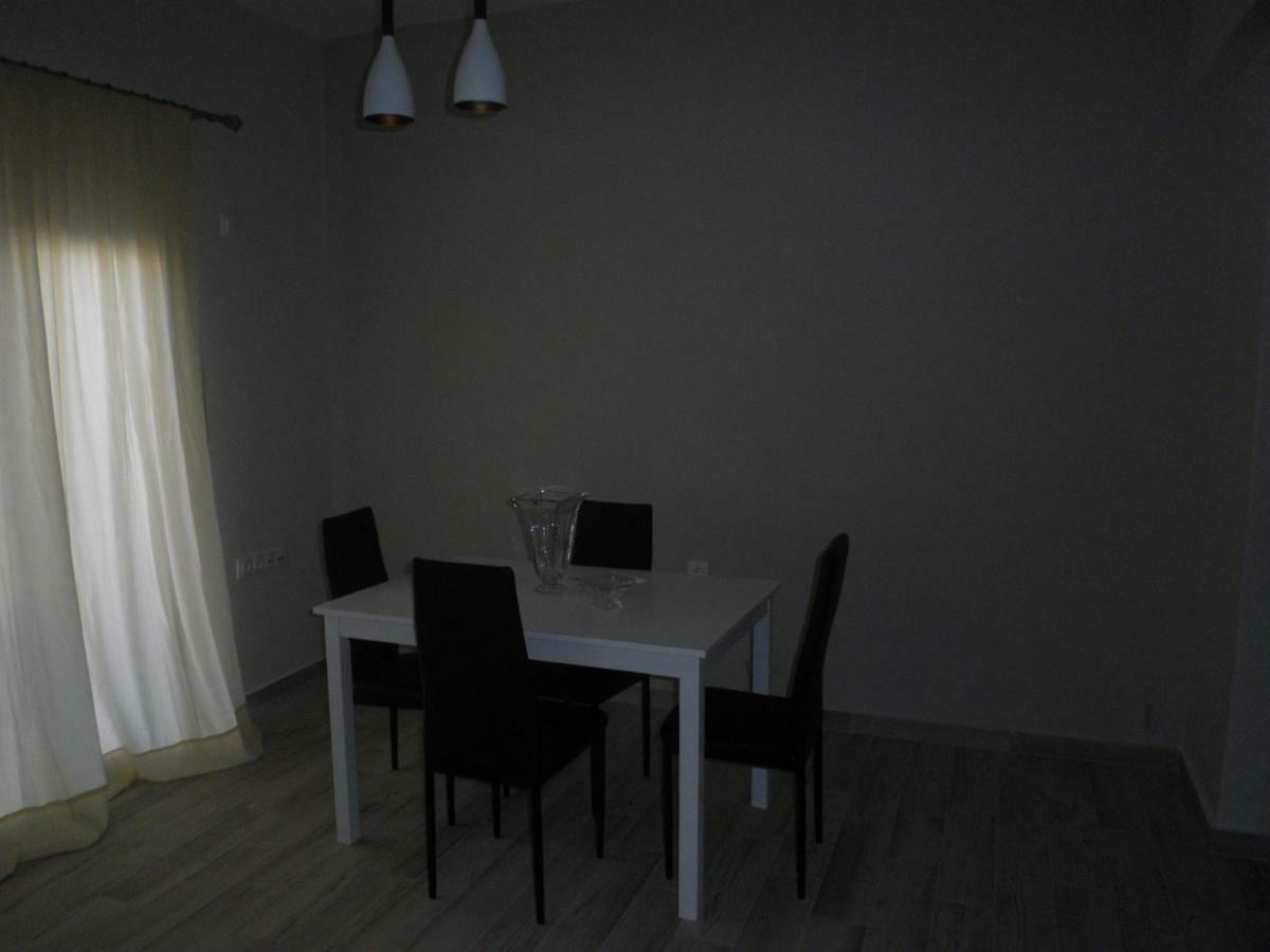 Central Luxurious Suite Near Lighthouse Alexandroupolis Buitenkant foto